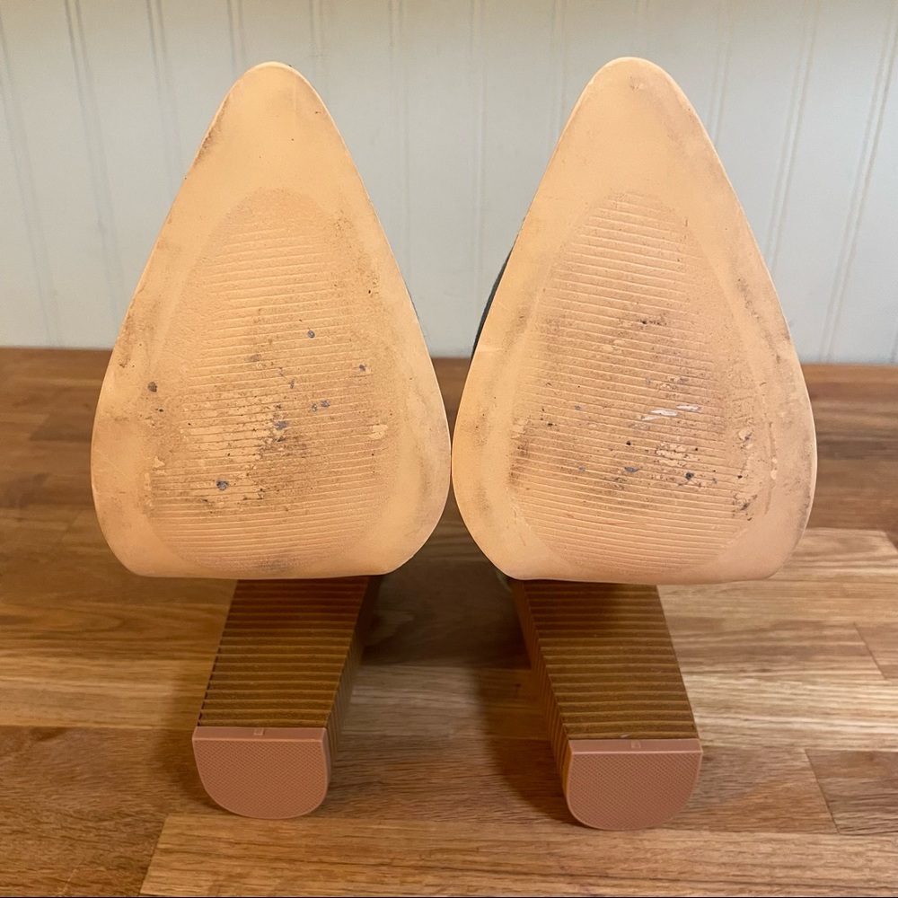 Liliana Jean Chunky Heels (10) - Picture 5 of 8